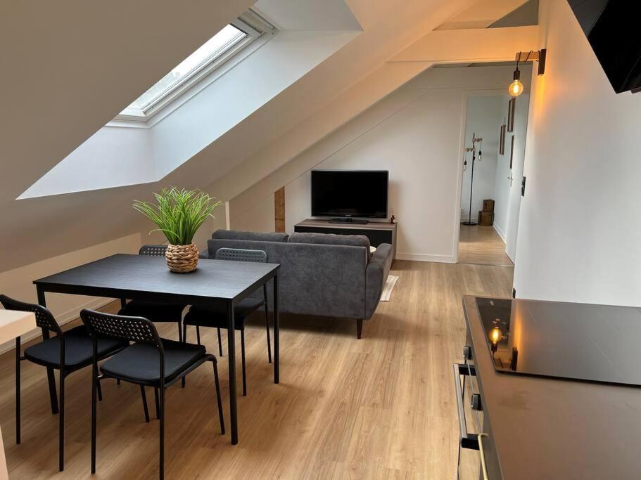 Appartement T3 Coeur De Dinan Esterno foto